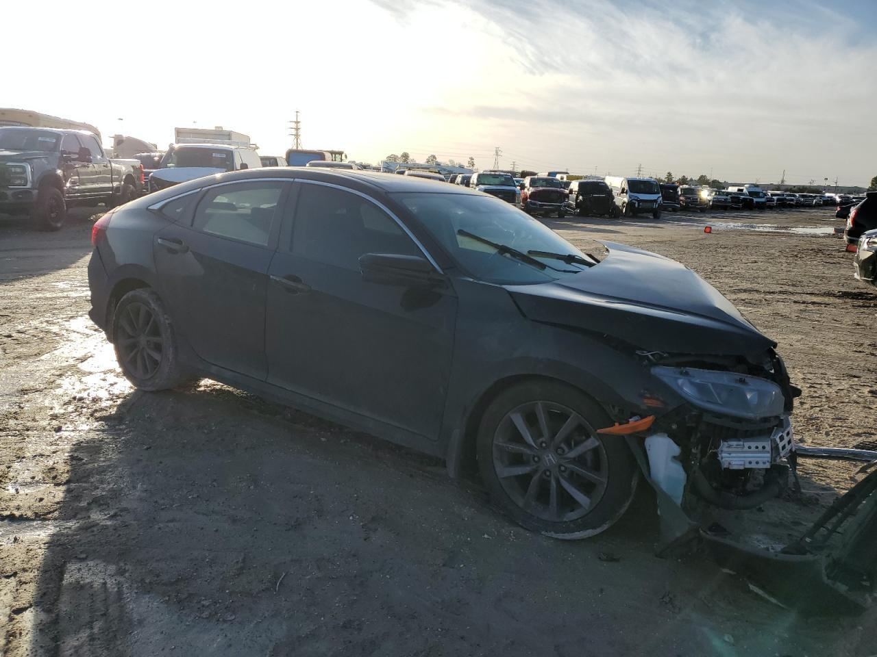 2019 HONDA CIVIC EX - Image 4