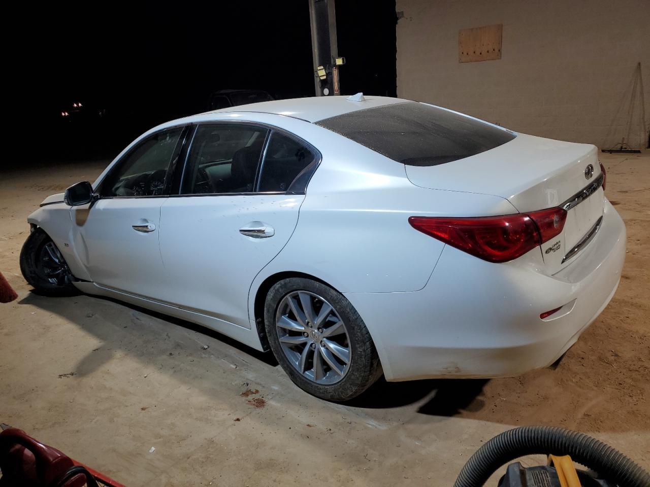 2015 INFINITI Q50 BASE - Image 2