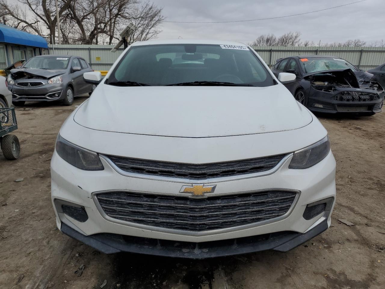 2017 CHEVROLET MALIBU LT - Image 5