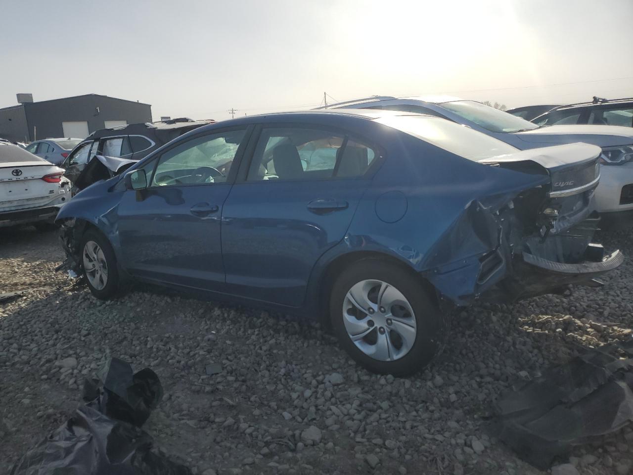 2015 HONDA CIVIC LX - Image 2