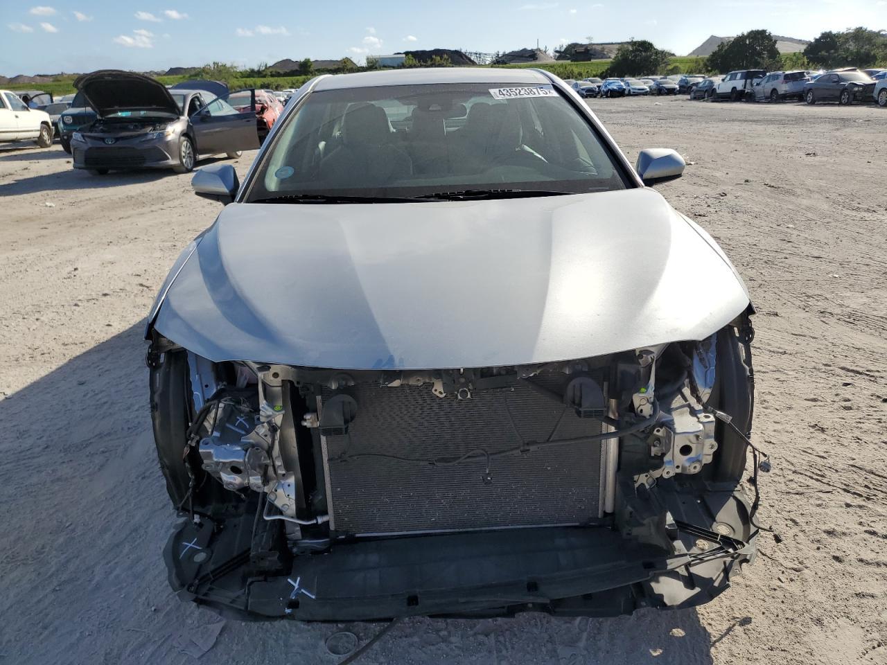 2018 TOYOTA CAMRY L - Фото 5