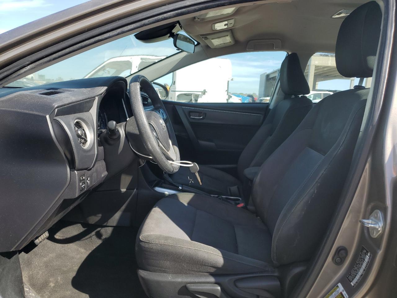 2018 TOYOTA COROLLA L - Image 7