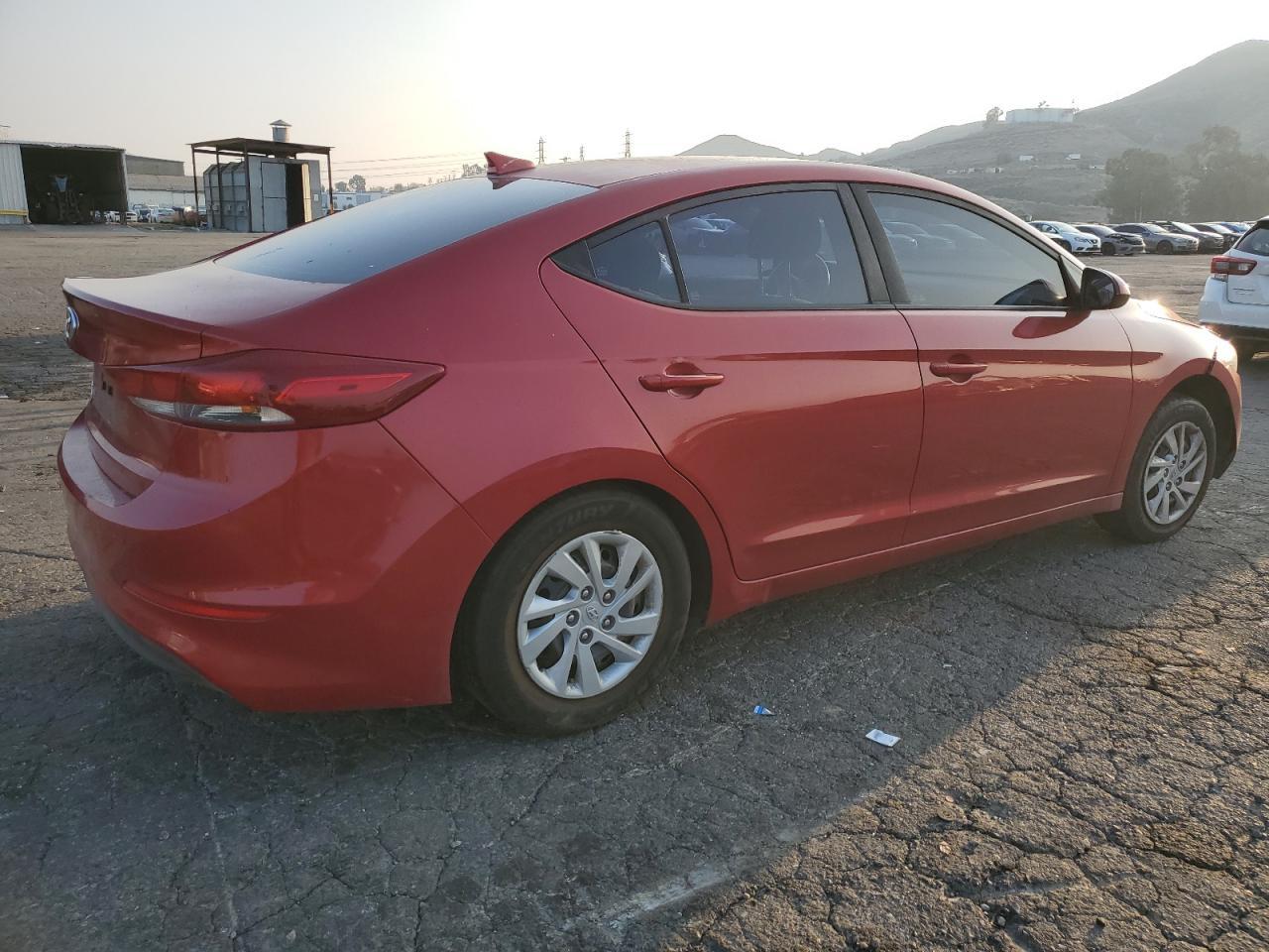 2017 HYUNDAI ELANTRA SE - Image 3