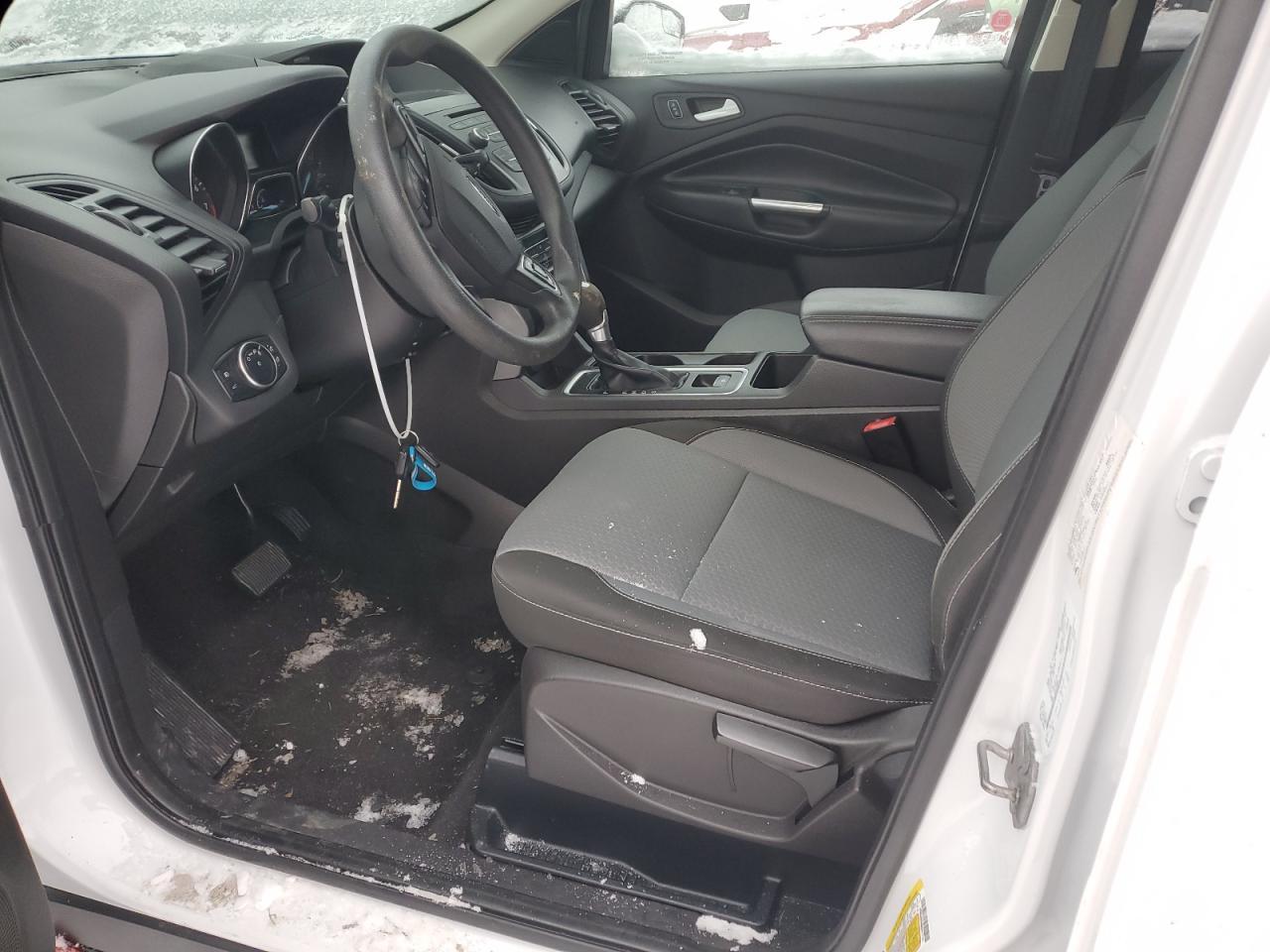 2017 FORD ESCAPE SE - Фото 7