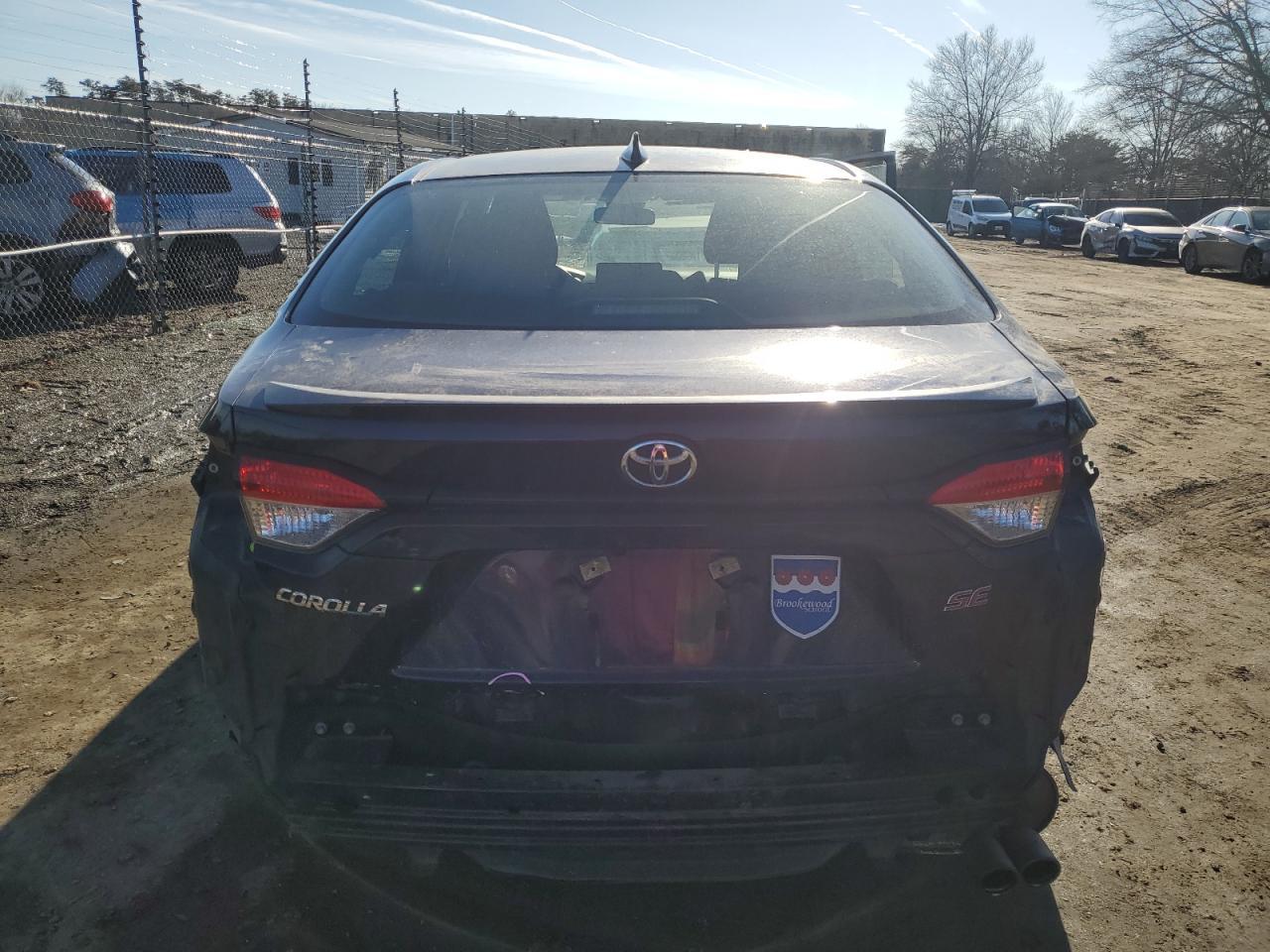 2020 TOYOTA COROLLA SE - Фото 6
