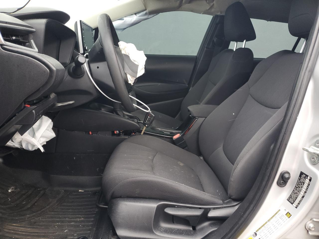 2020 TOYOTA COROLLA LE - Фото 7