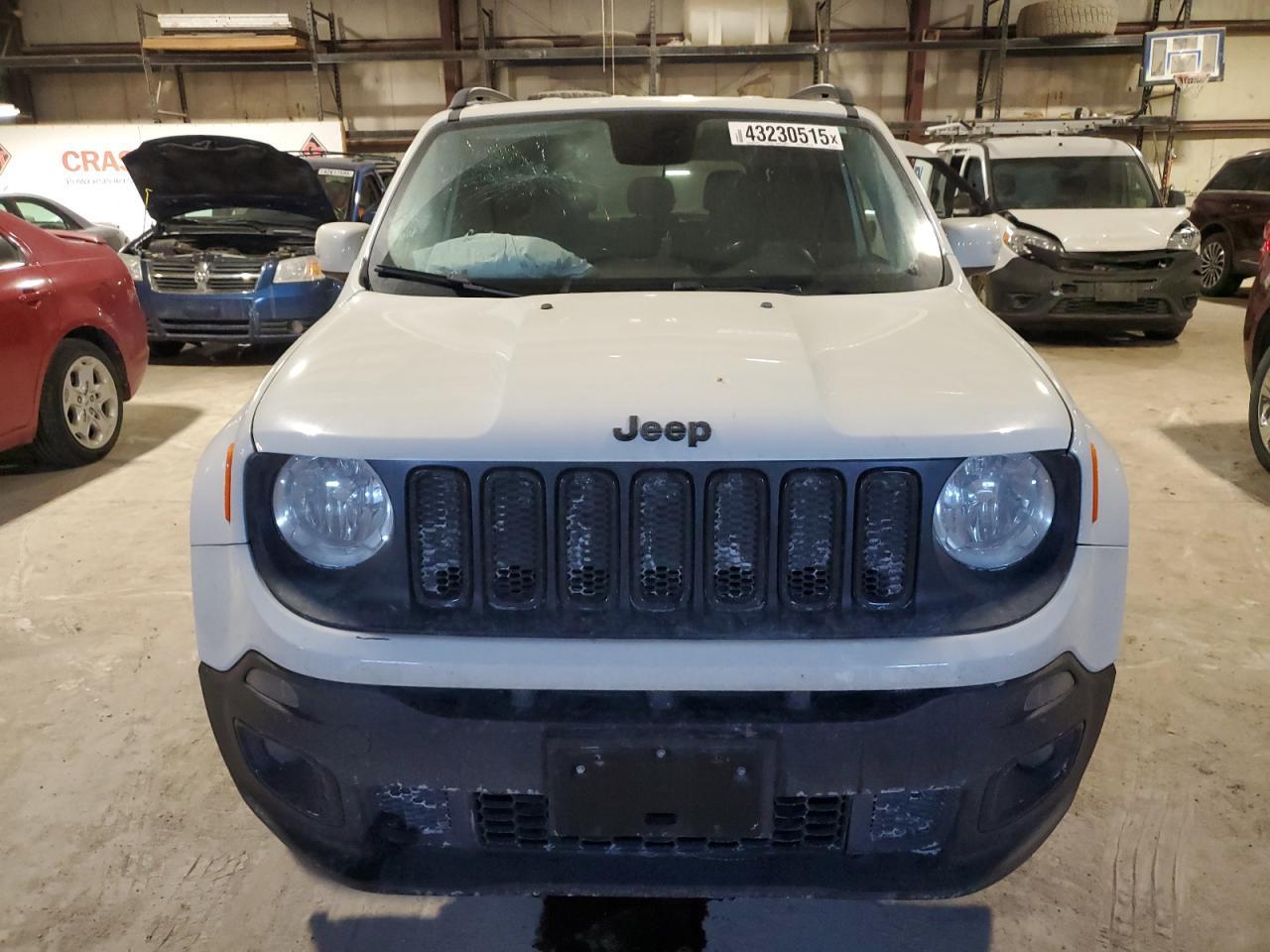 2017 JEEP RENEGADE L - Image 5