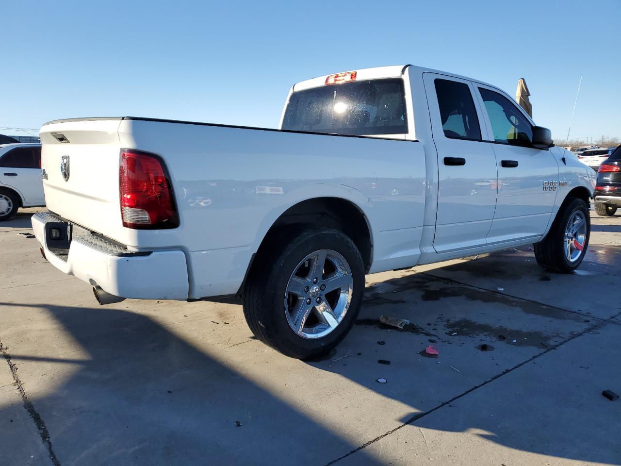 2017 RAM 1500 ST - Фото 3