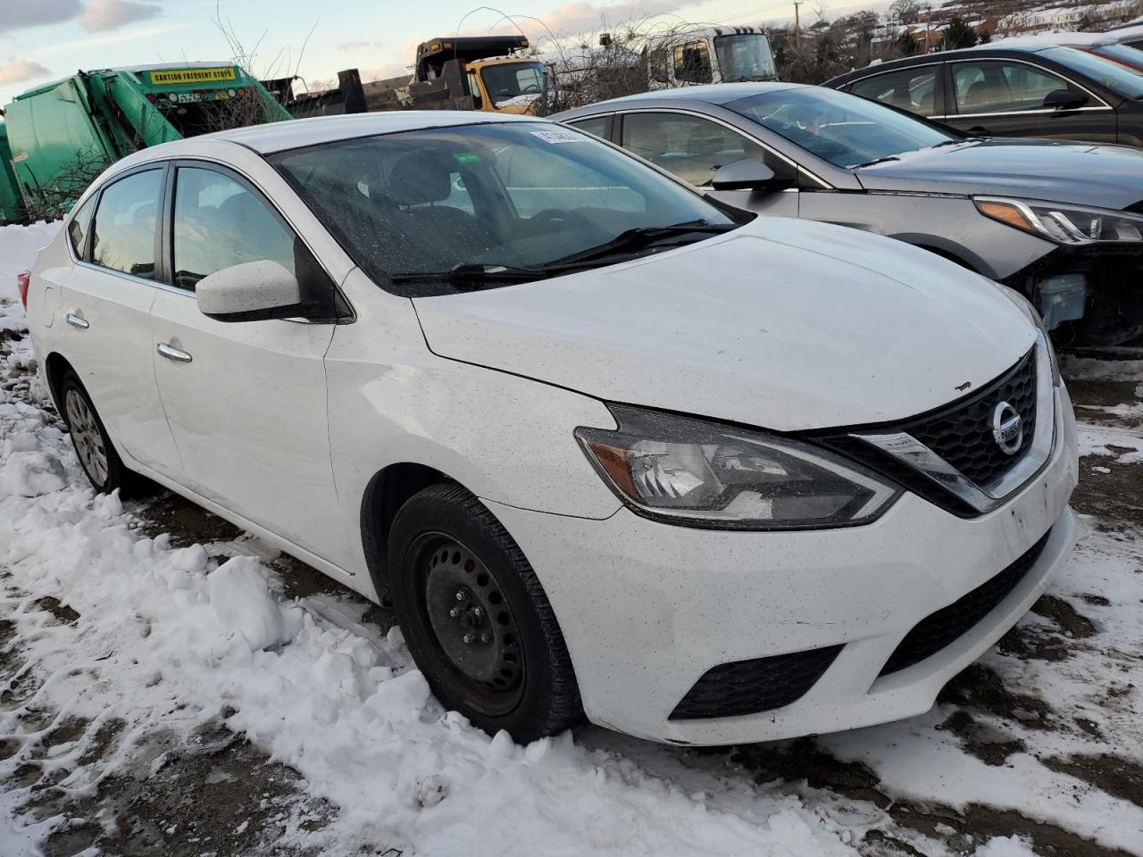2017 NISSAN SENTRA S - Фото 4