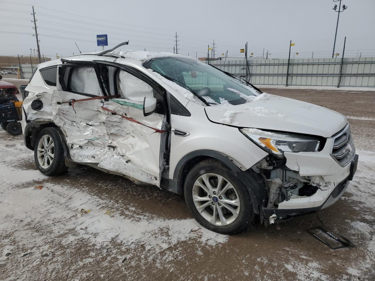 2017 FORD ESCAPE SE - Фото 4
