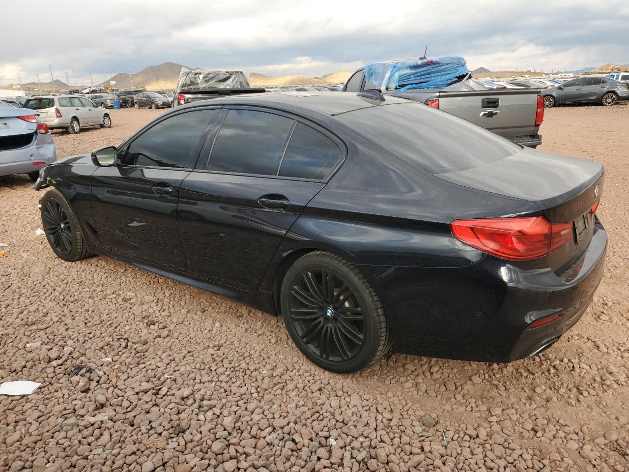 2018 BMW 530 I - Фото 2