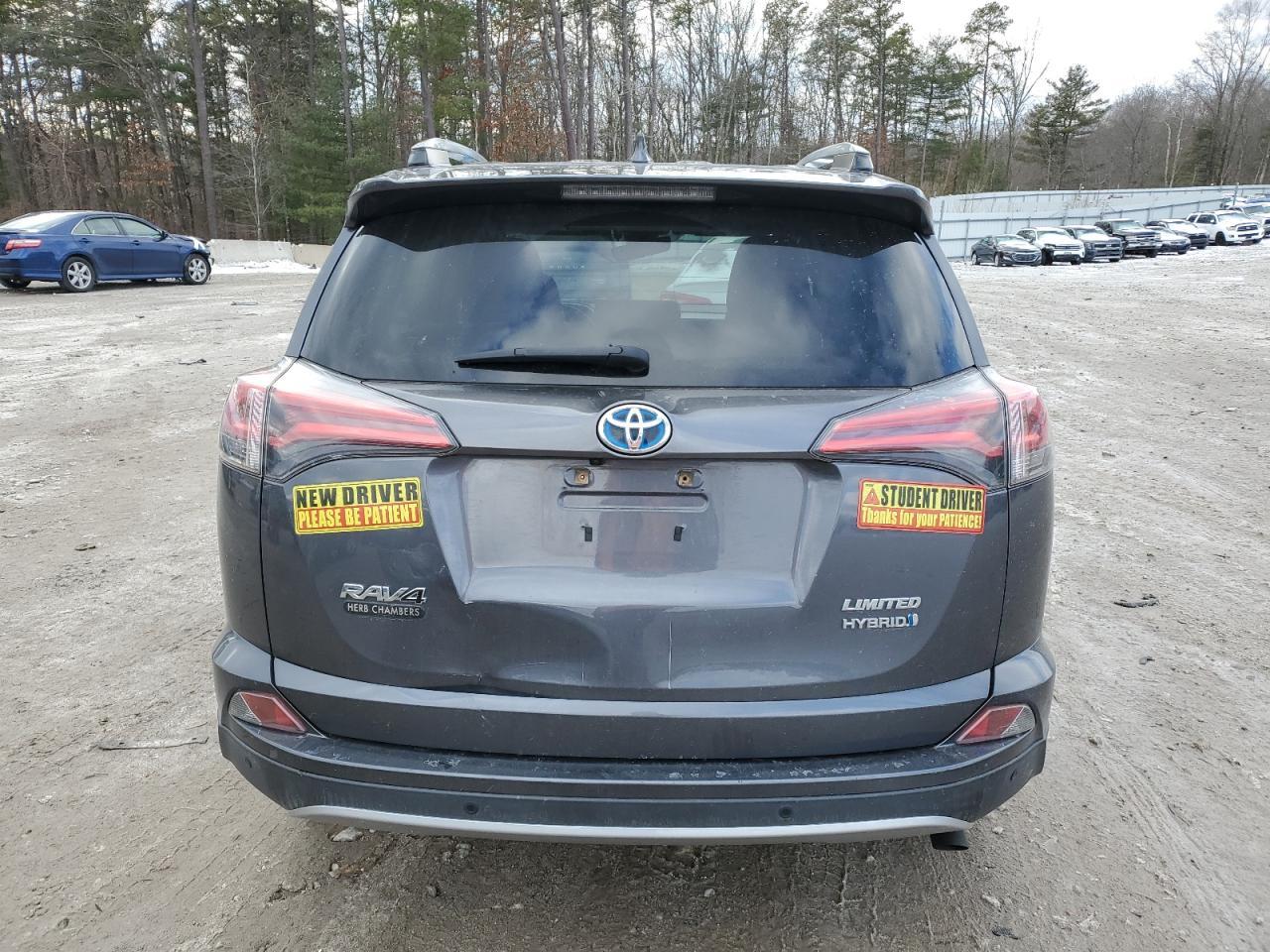 2017 TOYOTA RAV4 HV LI - Image 6