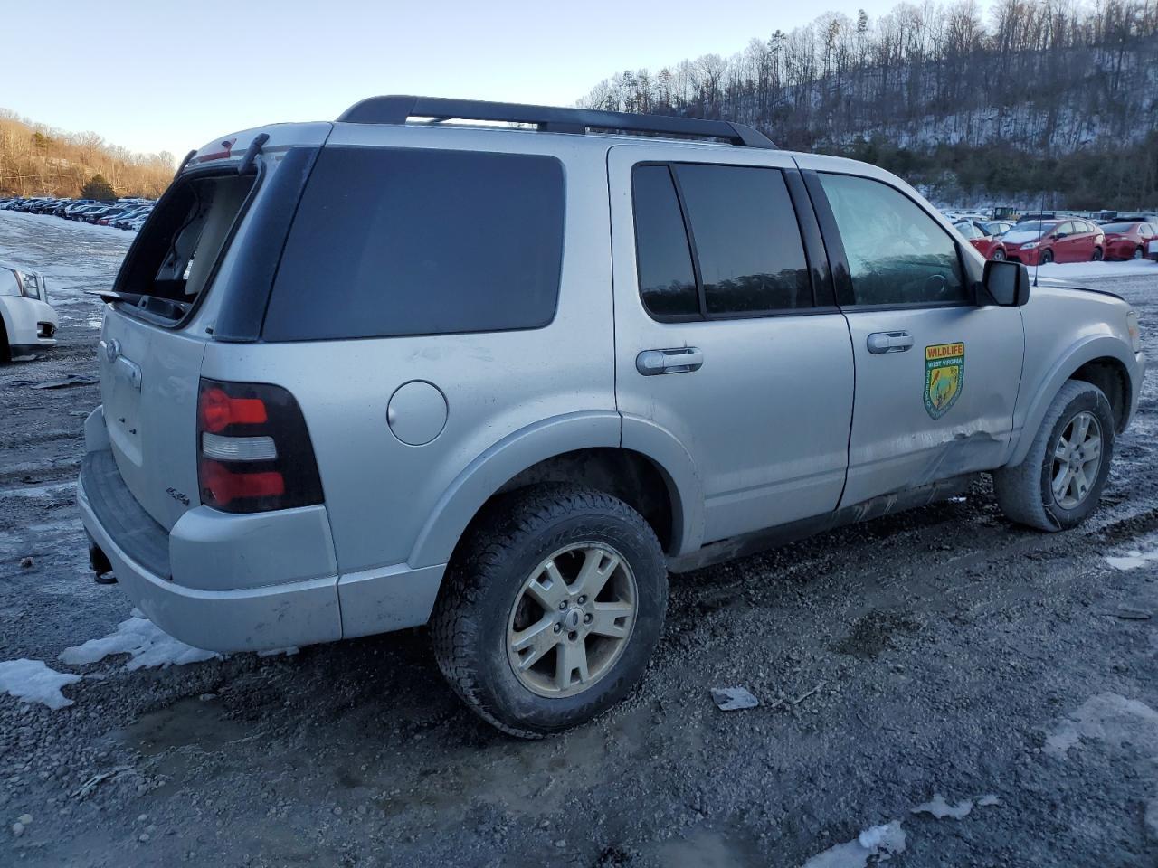 2010 FORD EXPLORER X - Фото 3