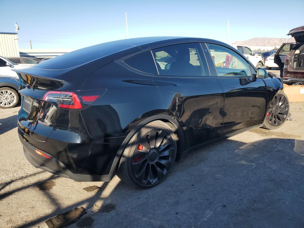 2022 TESLA MODEL Y - Image 3
