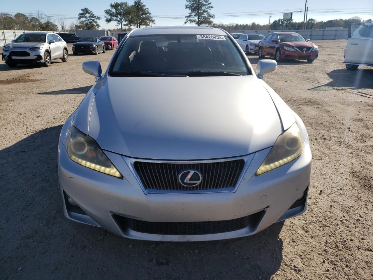 2011 LEXUS IS 250 - Фото 5