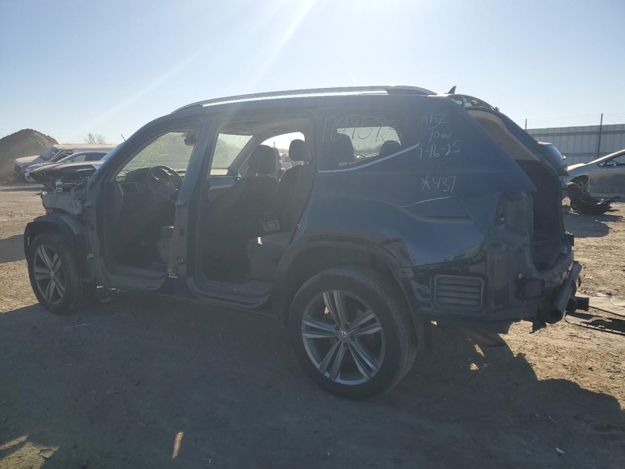 2019 VOLKSWAGEN ATLAS SE - Фото 2