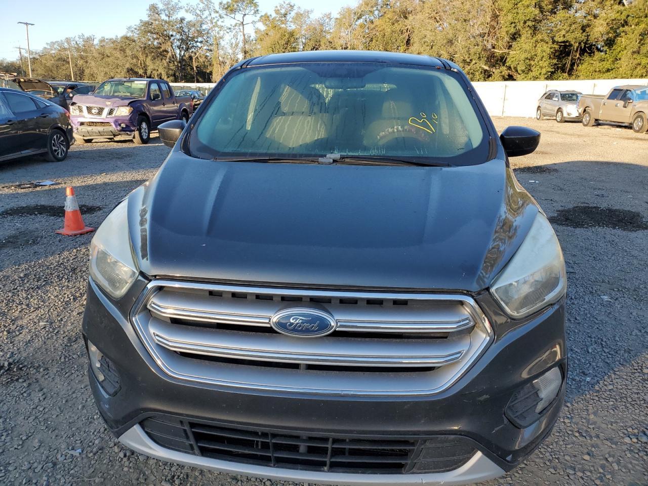2017 FORD ESCAPE SE - Фото 5