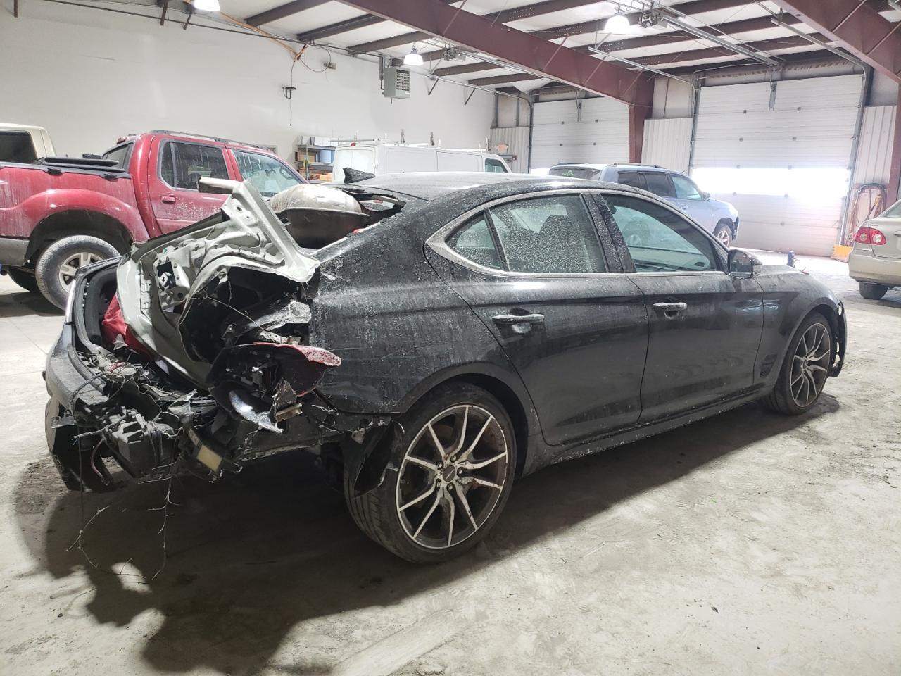 2022 GENESIS G70 BASE - Image 3