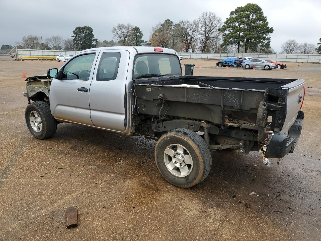 2017 TOYOTA TACOMA ACC - Фото 2