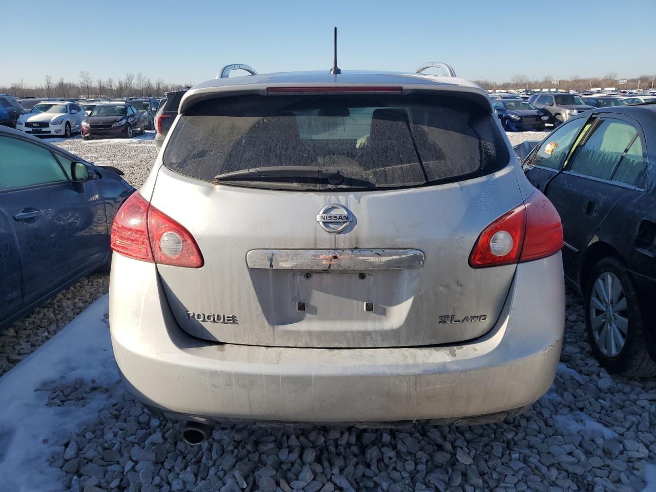 2013 NISSAN ROGUE S - Image 6