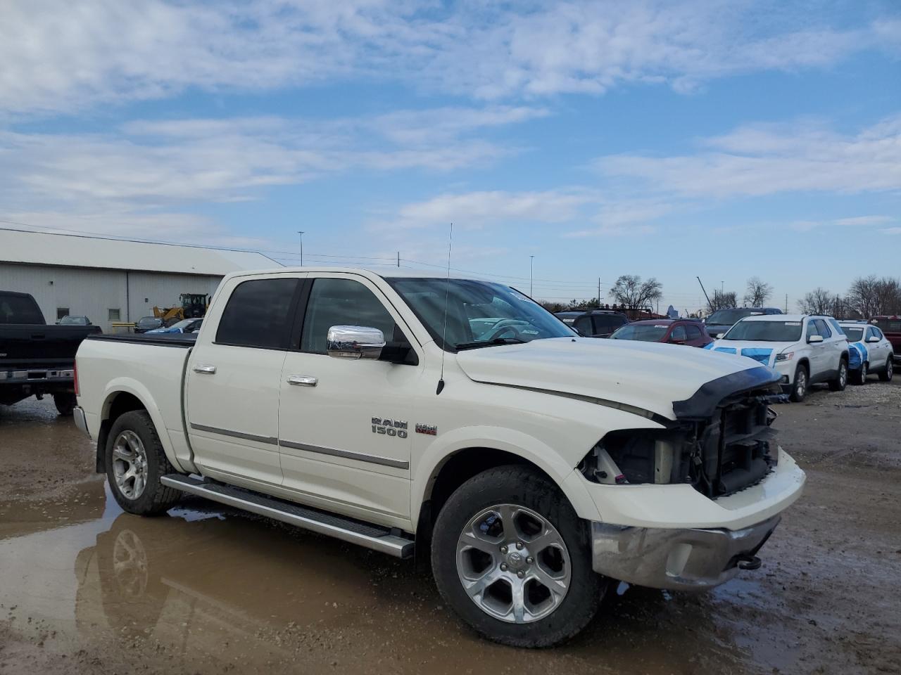 2017 RAM 1500 LARAM - Фото 4