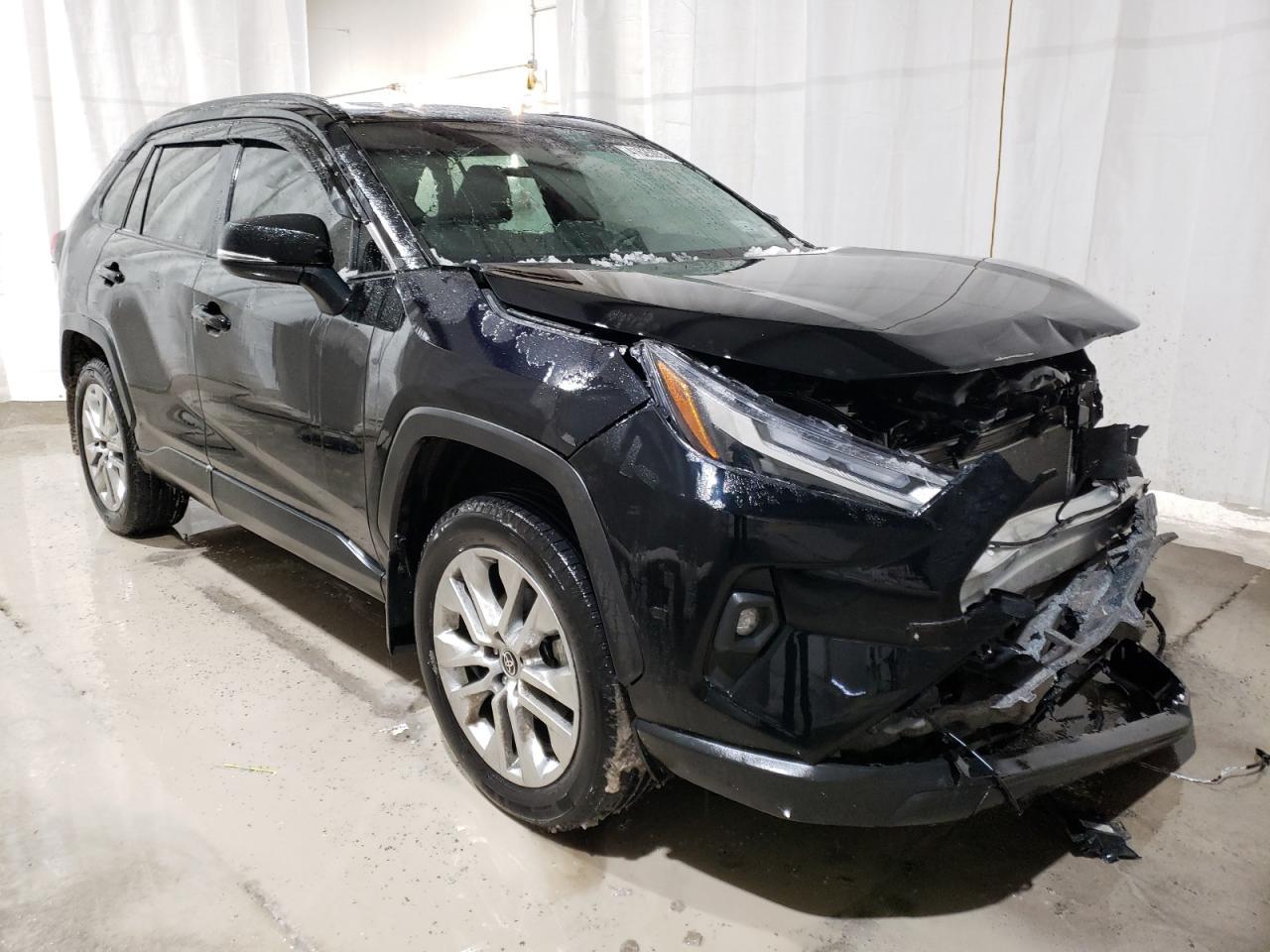 2024 TOYOTA RAV4 XLE P - Image 4