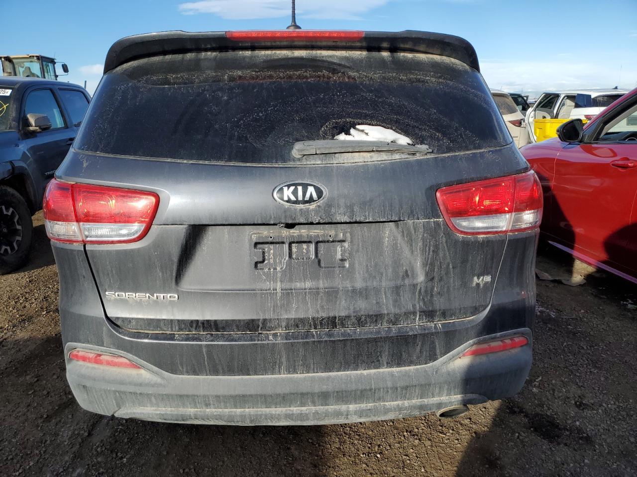 2017 KIA SORENTO LX - Фото 6