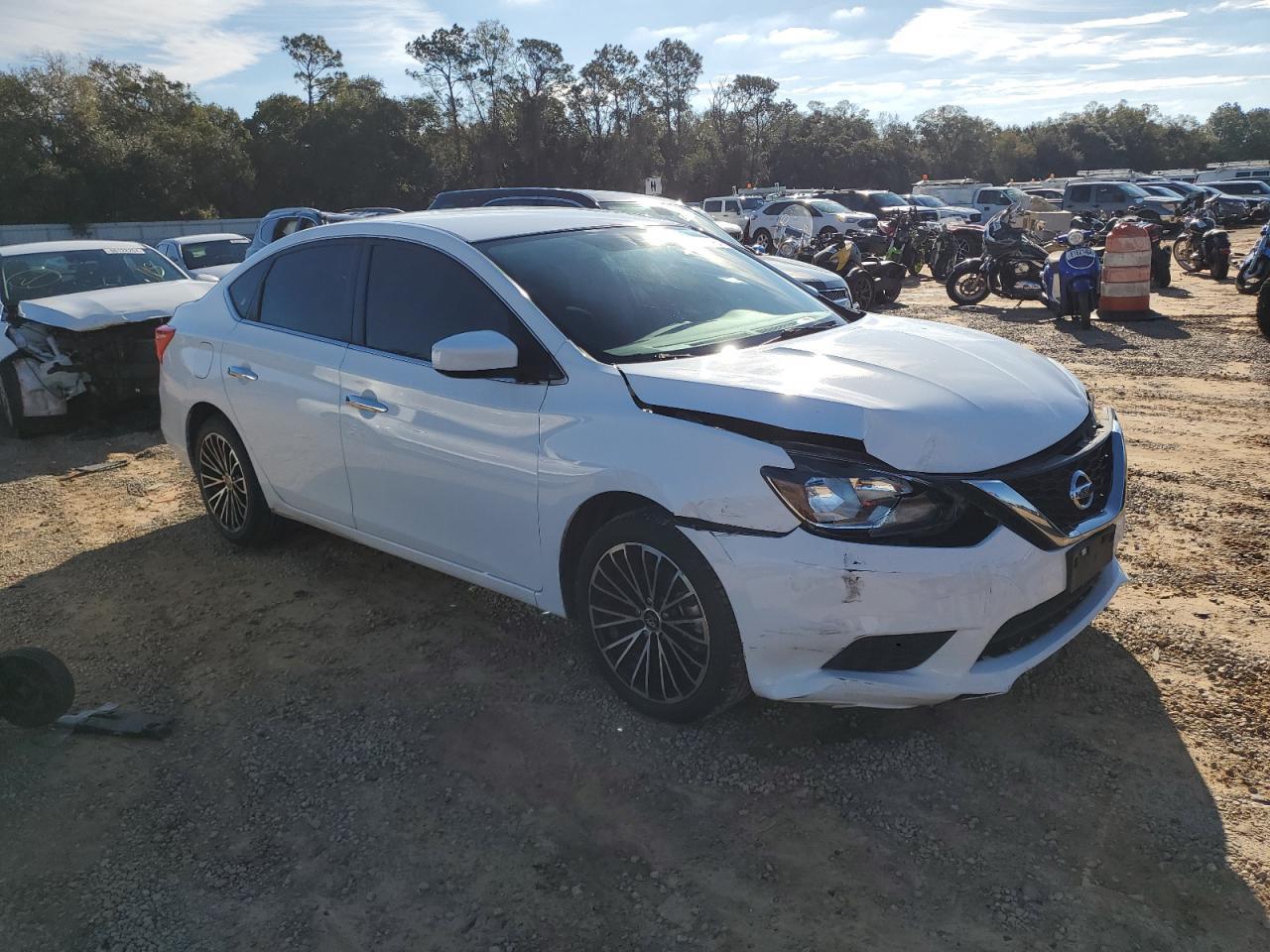 2018 NISSAN SENTRA S - Фото 4