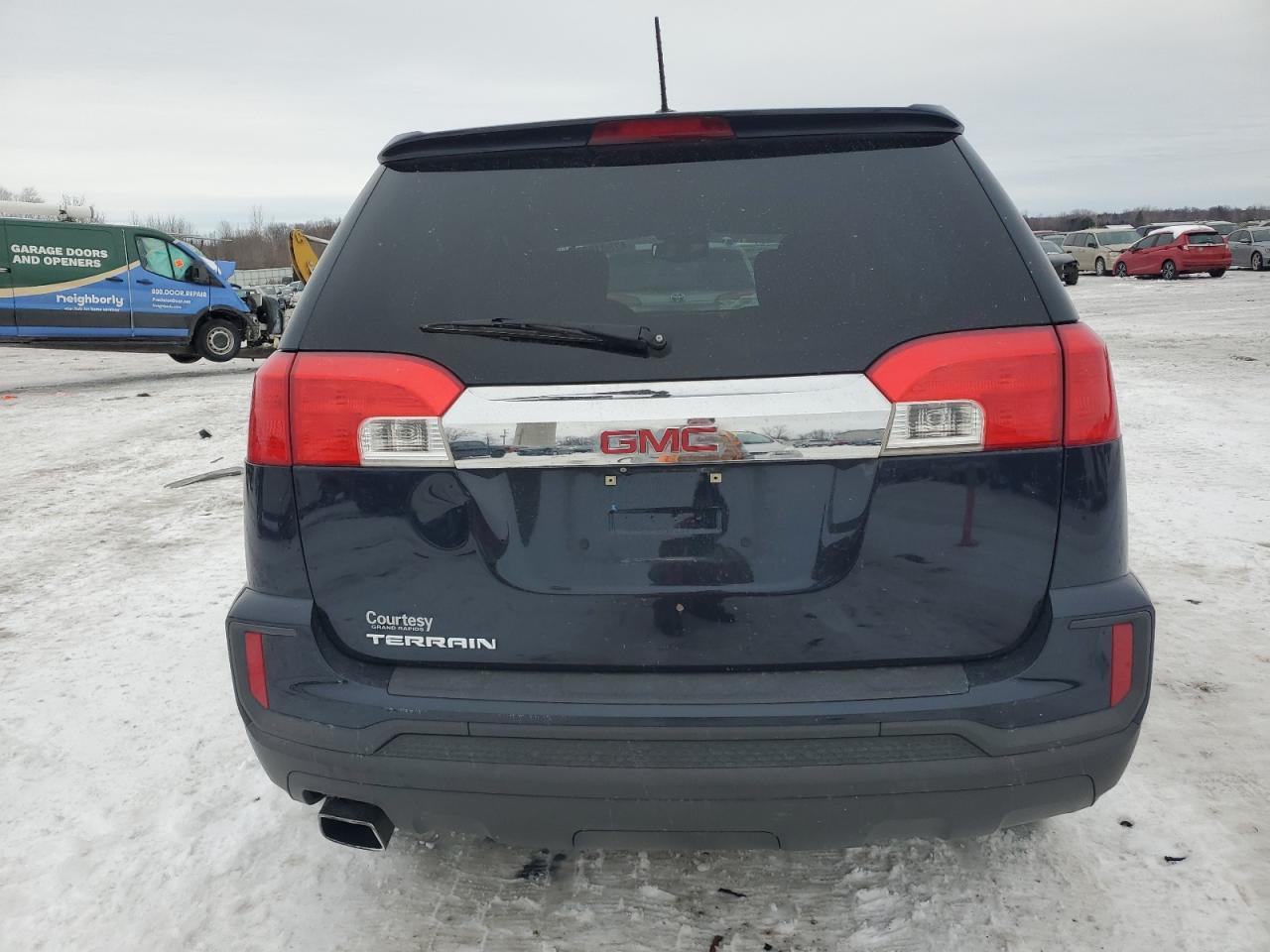 2016 GMC TERRAIN SL - Image 6