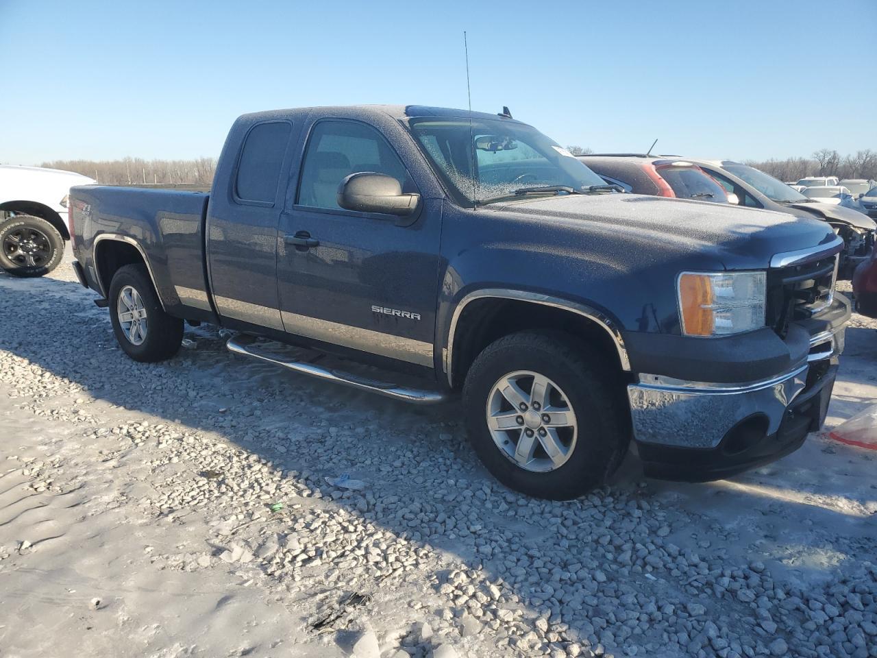2011 GMC SIERRA K15 - Image 4