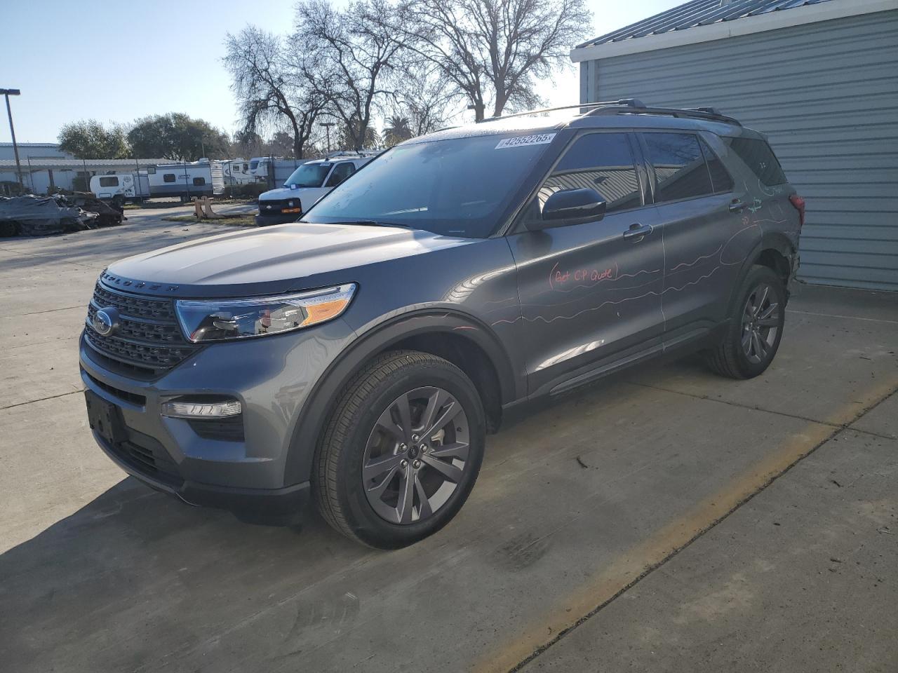 2023 FORD EXPLORER X