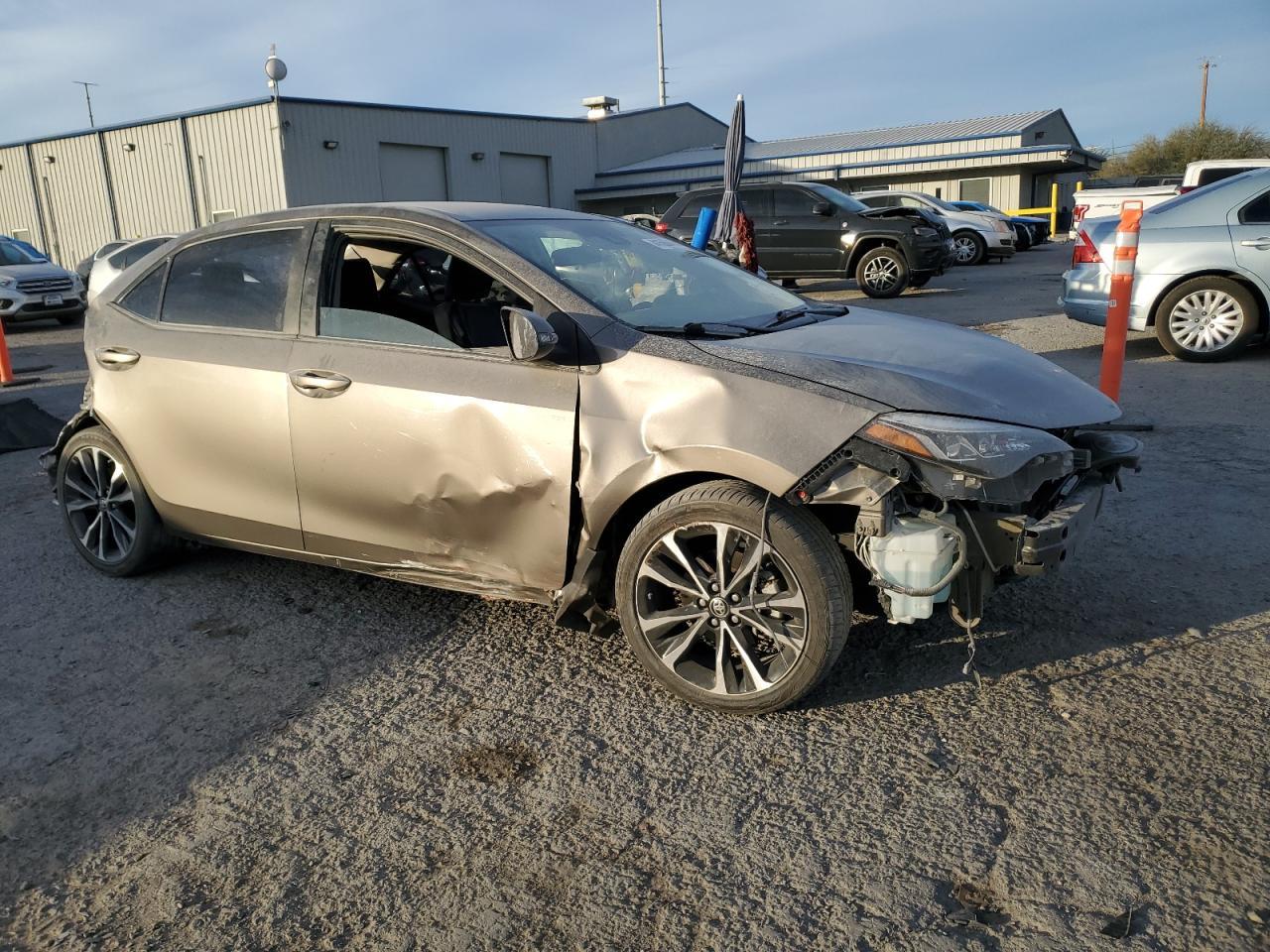 2019 TOYOTA COROLLA L - Image 4