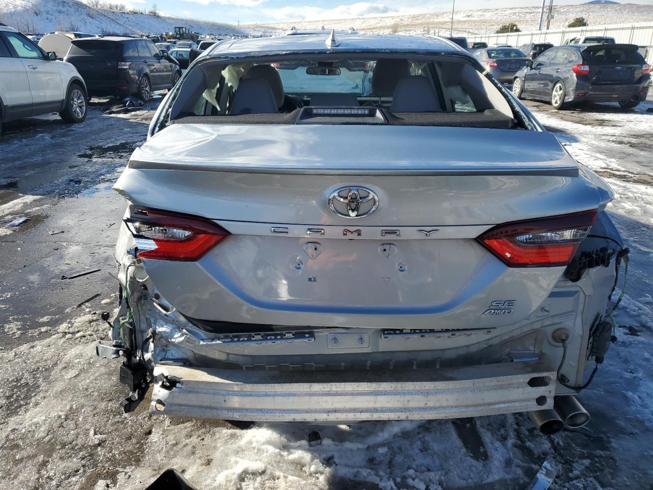 2021 TOYOTA CAMRY SE - Фото 6