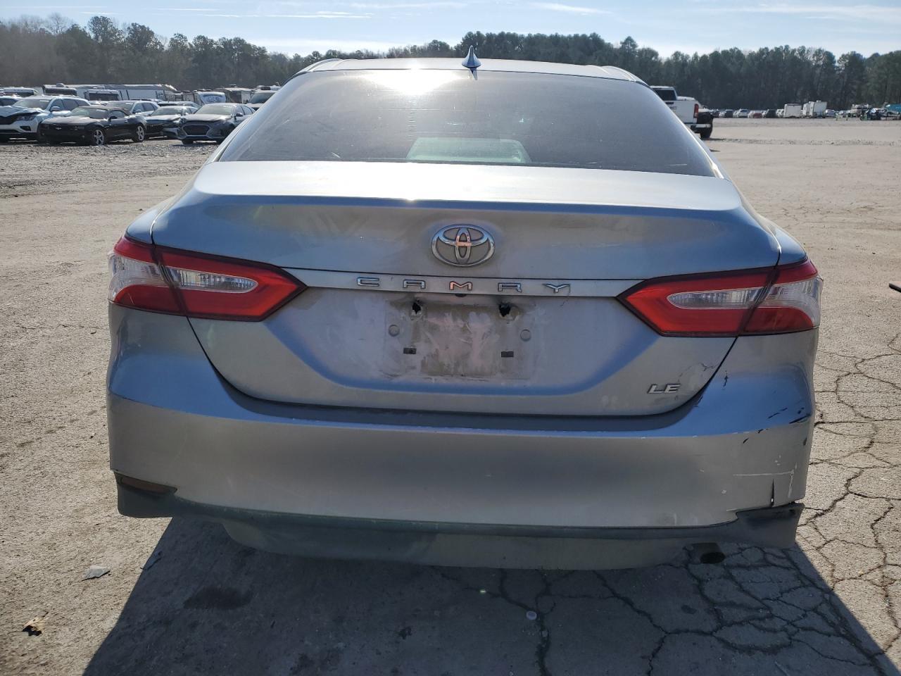 2020 TOYOTA CAMRY LE - Image 6