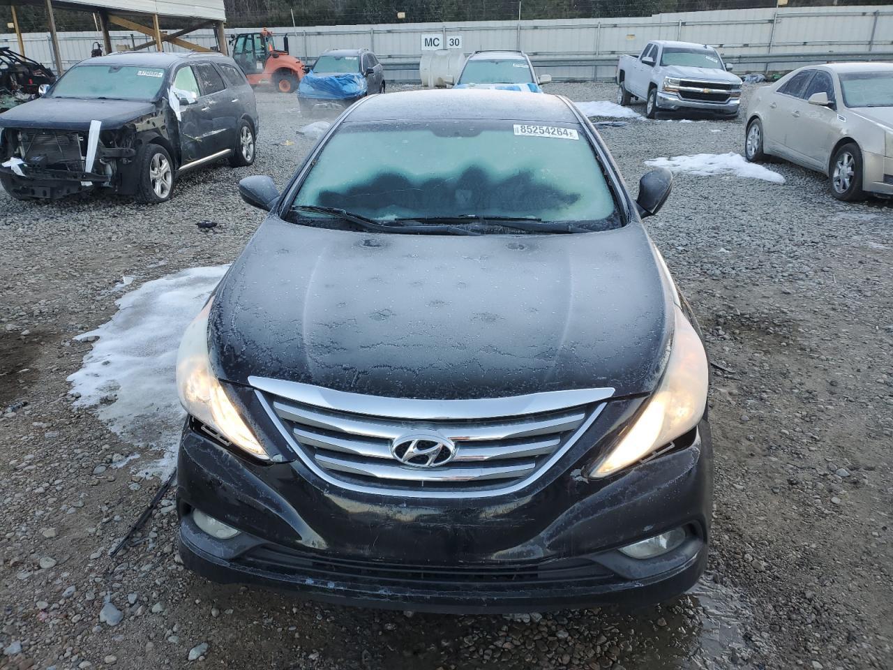 2011 HYUNDAI SONATA SE - Image 5