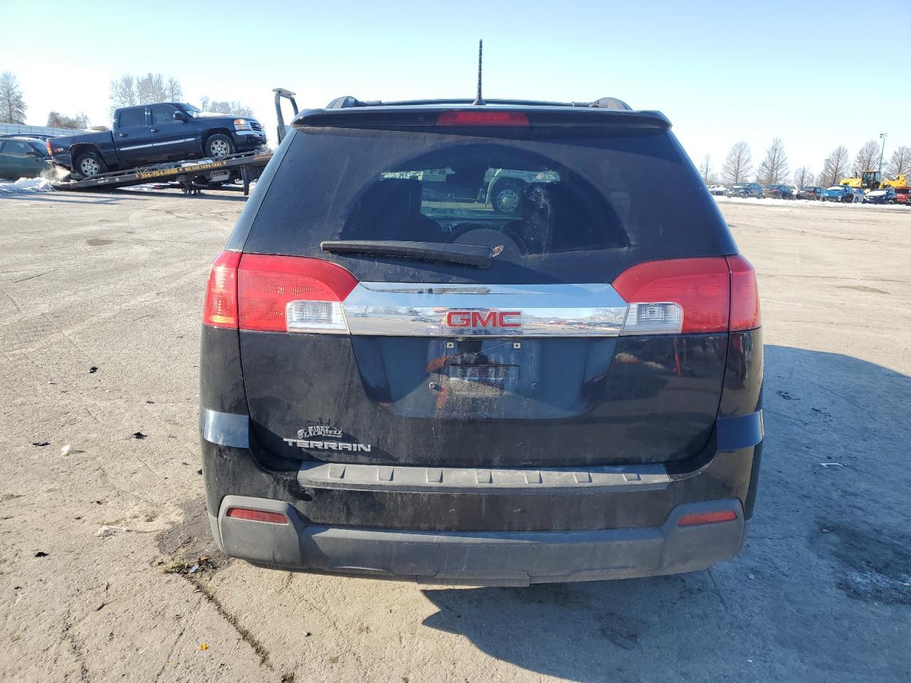 2013 GMC TERRAIN SL - Image 6