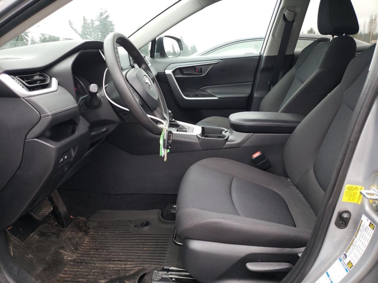 2021 TOYOTA RAV4 LE - Image 7