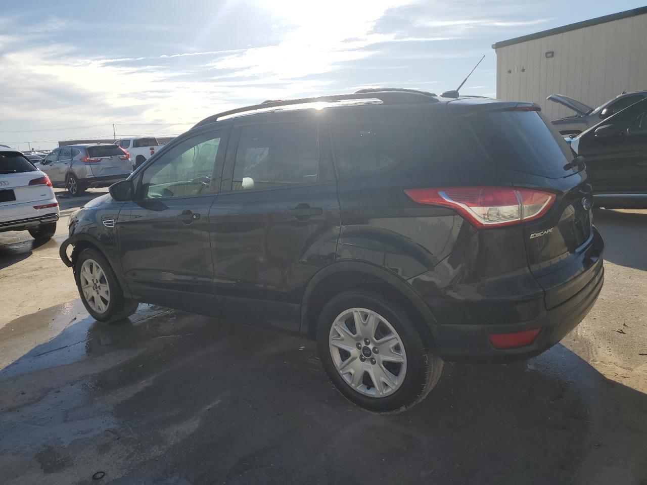 2015 FORD ESCAPE S - Image 2