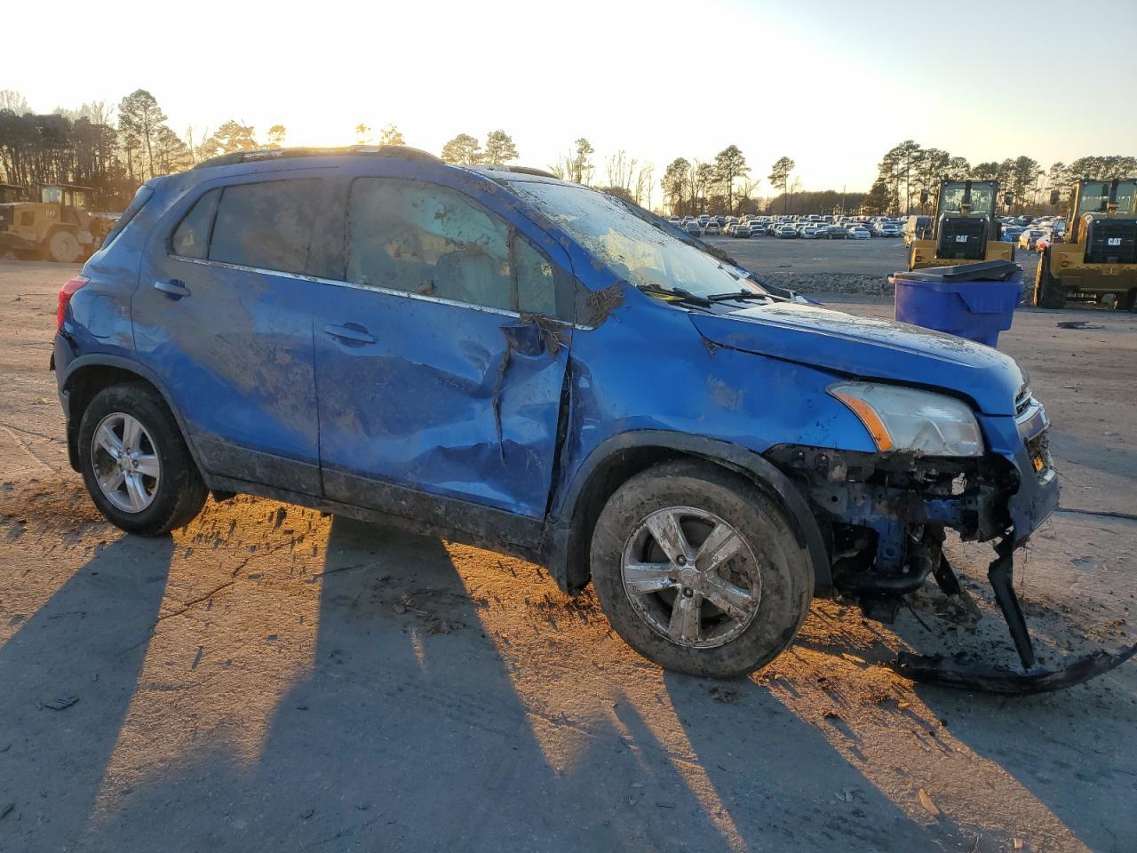 2015 CHEVROLET TRAX 1LT - Фото 4