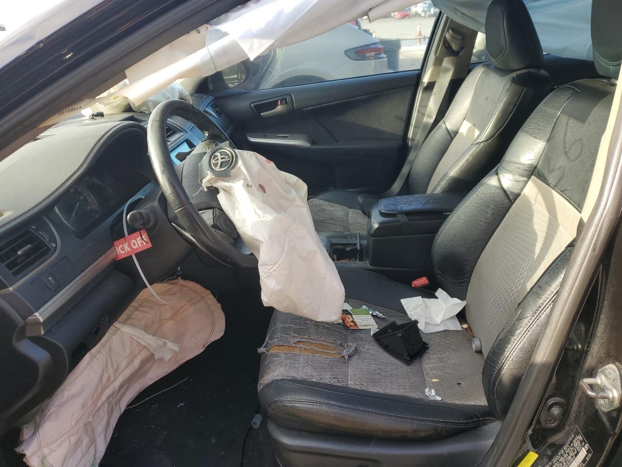2014 TOYOTA CAMRY L - Фото 7