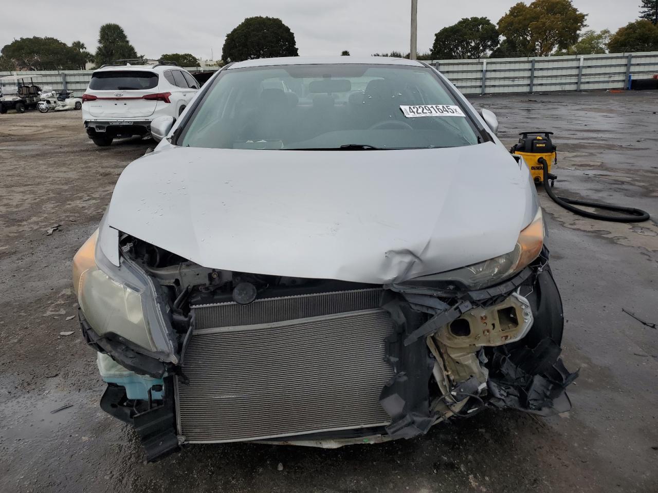 2014 HONDA CIVIC LX - Image 5