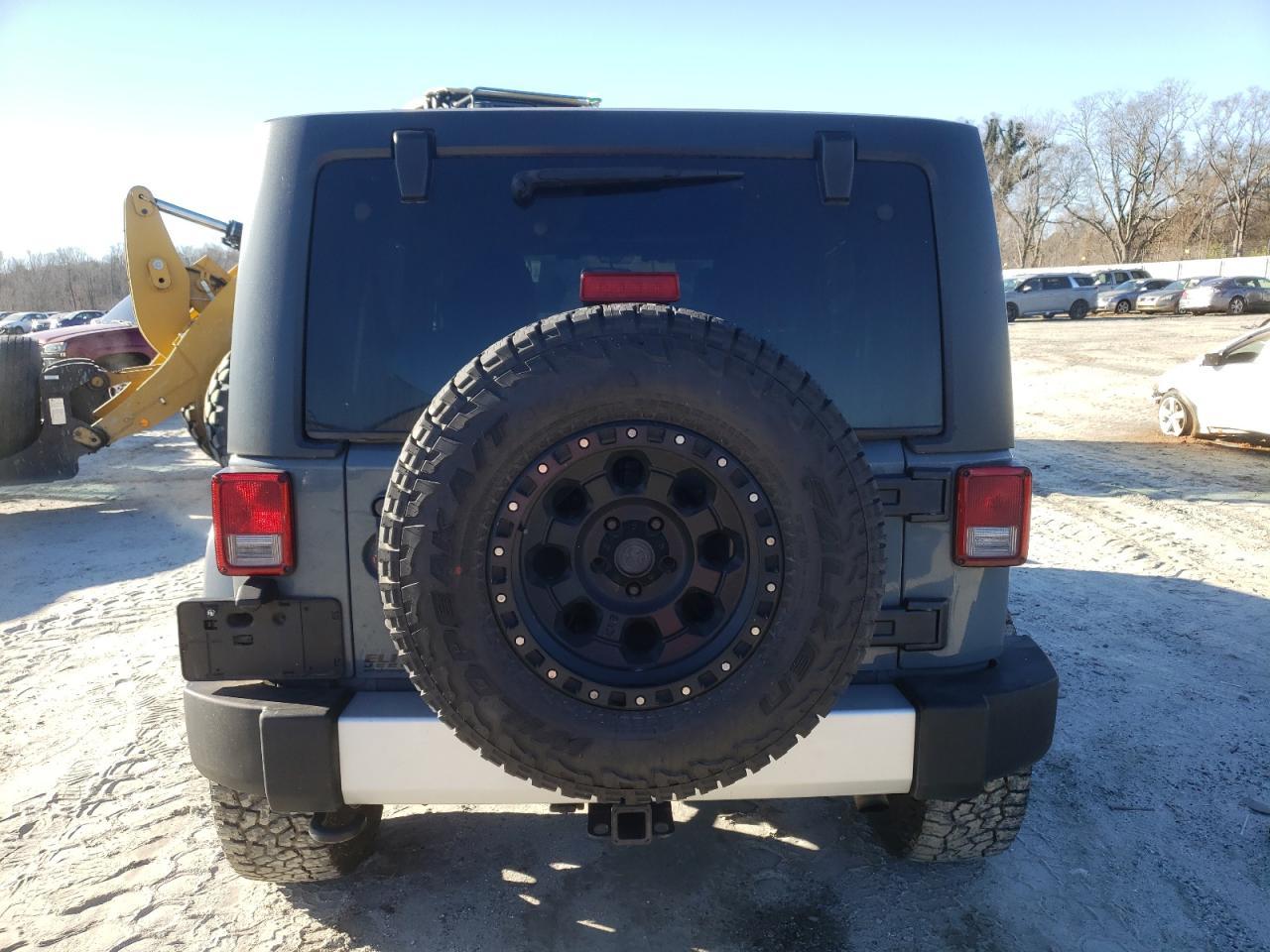 2014 JEEP WRANGLER U - Фото 6