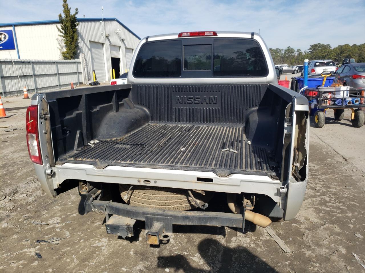 2019 NISSAN FRONTIER S - Фото 6