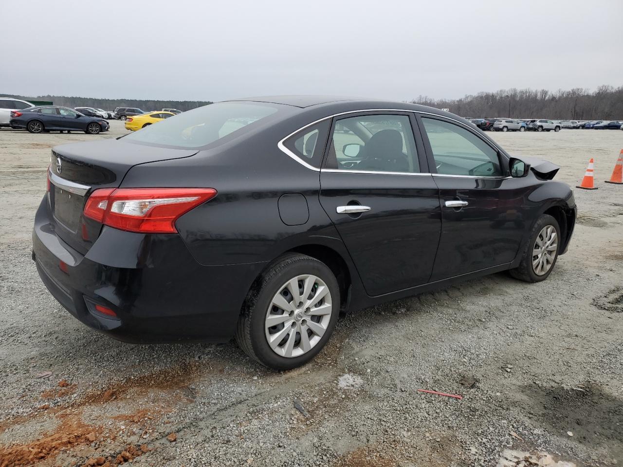 2017 NISSAN SENTRA S - Фото 3