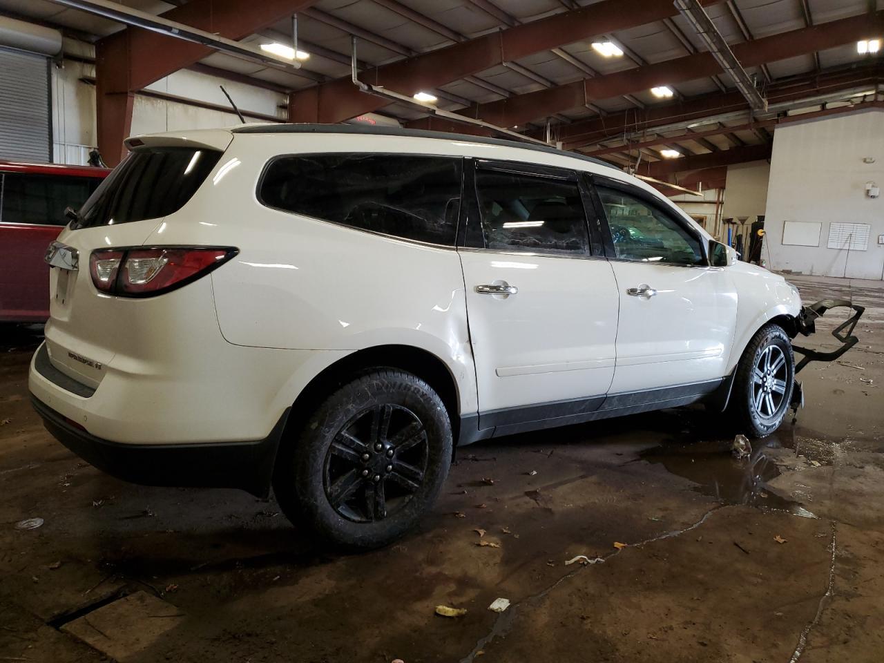 2014 CHEVROLET TRAVERSE L - Image 3