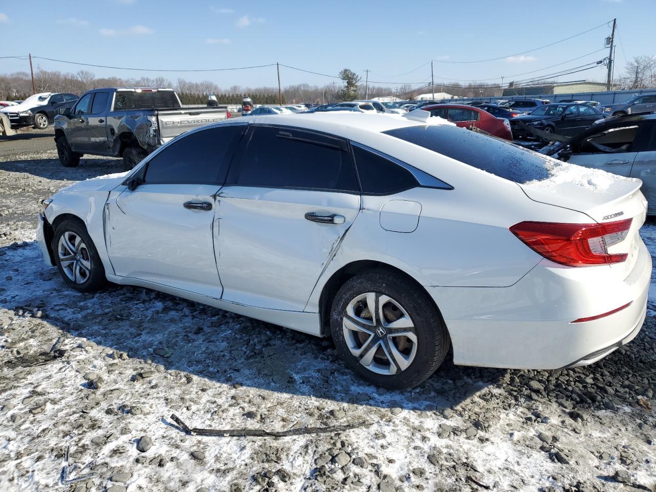 2018 HONDA ACCORD LX - Image 2