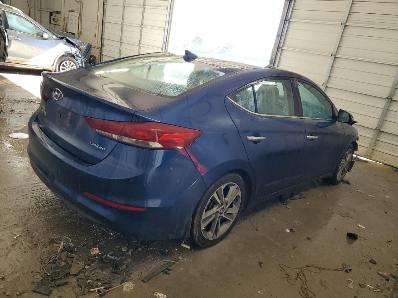 2017 HYUNDAI ELANTRA SE - Фото 3
