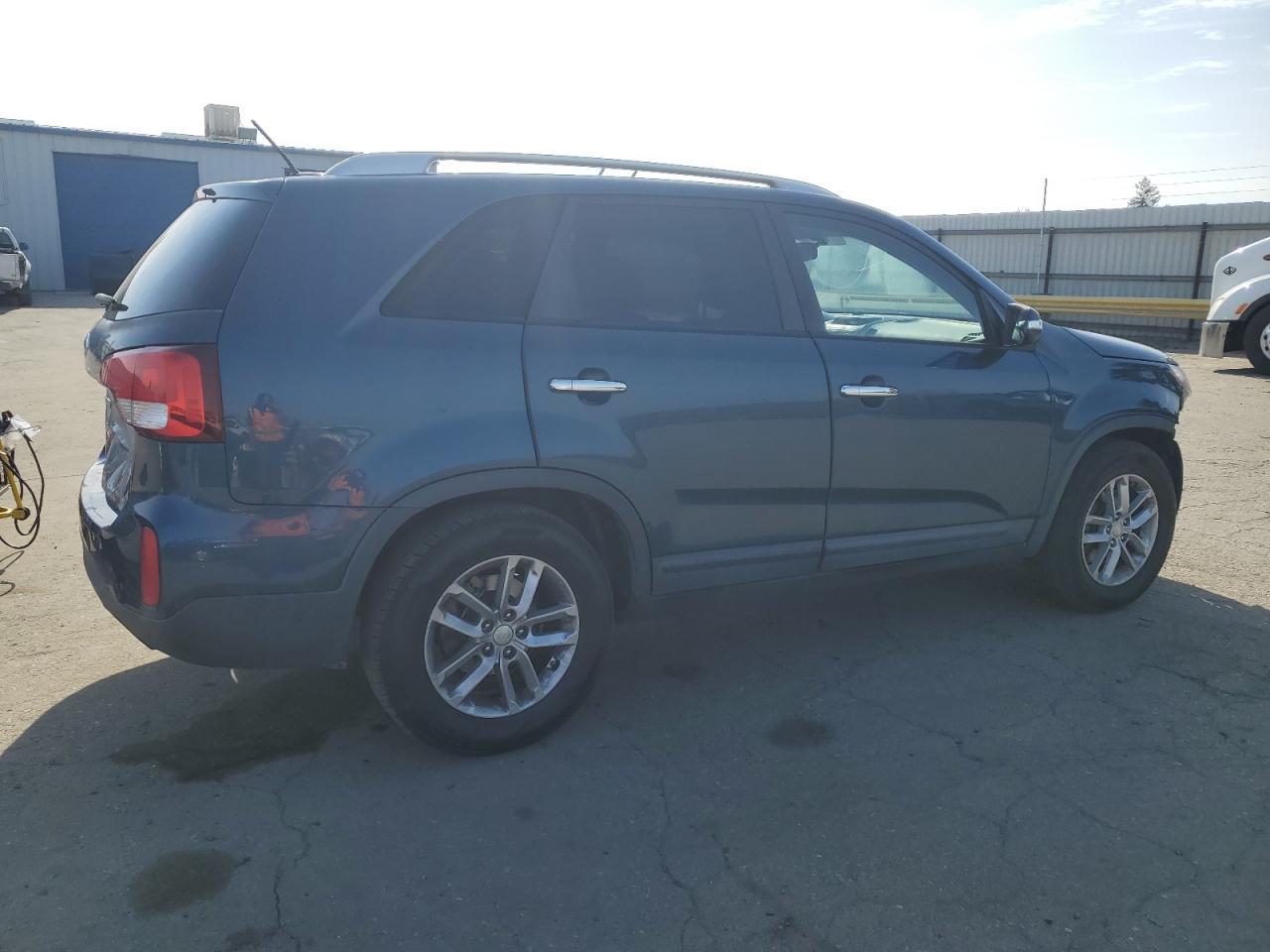 2014 KIA SORENTO LX - Фото 3
