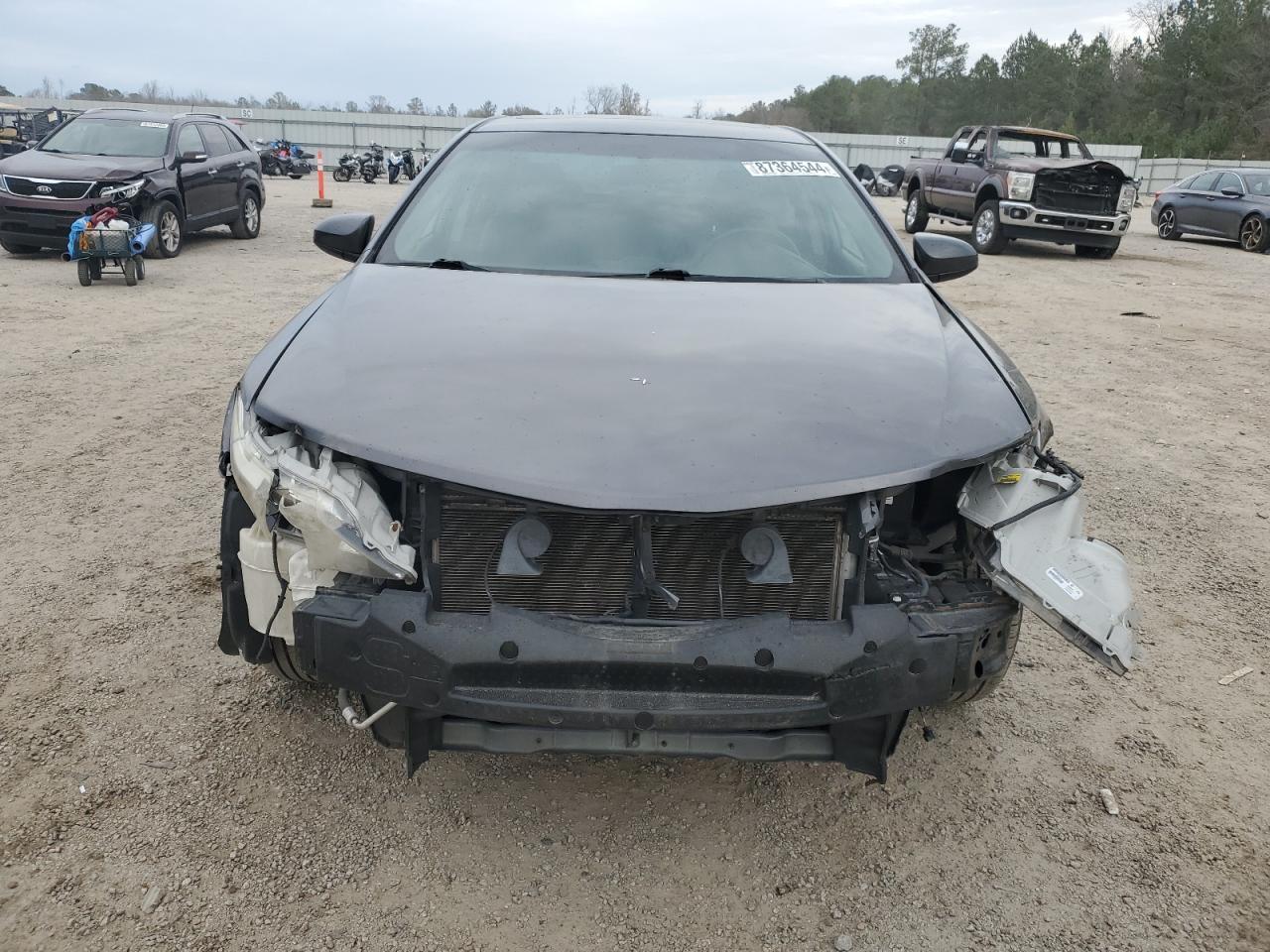 2014 TOYOTA CAMRY L - Image 5