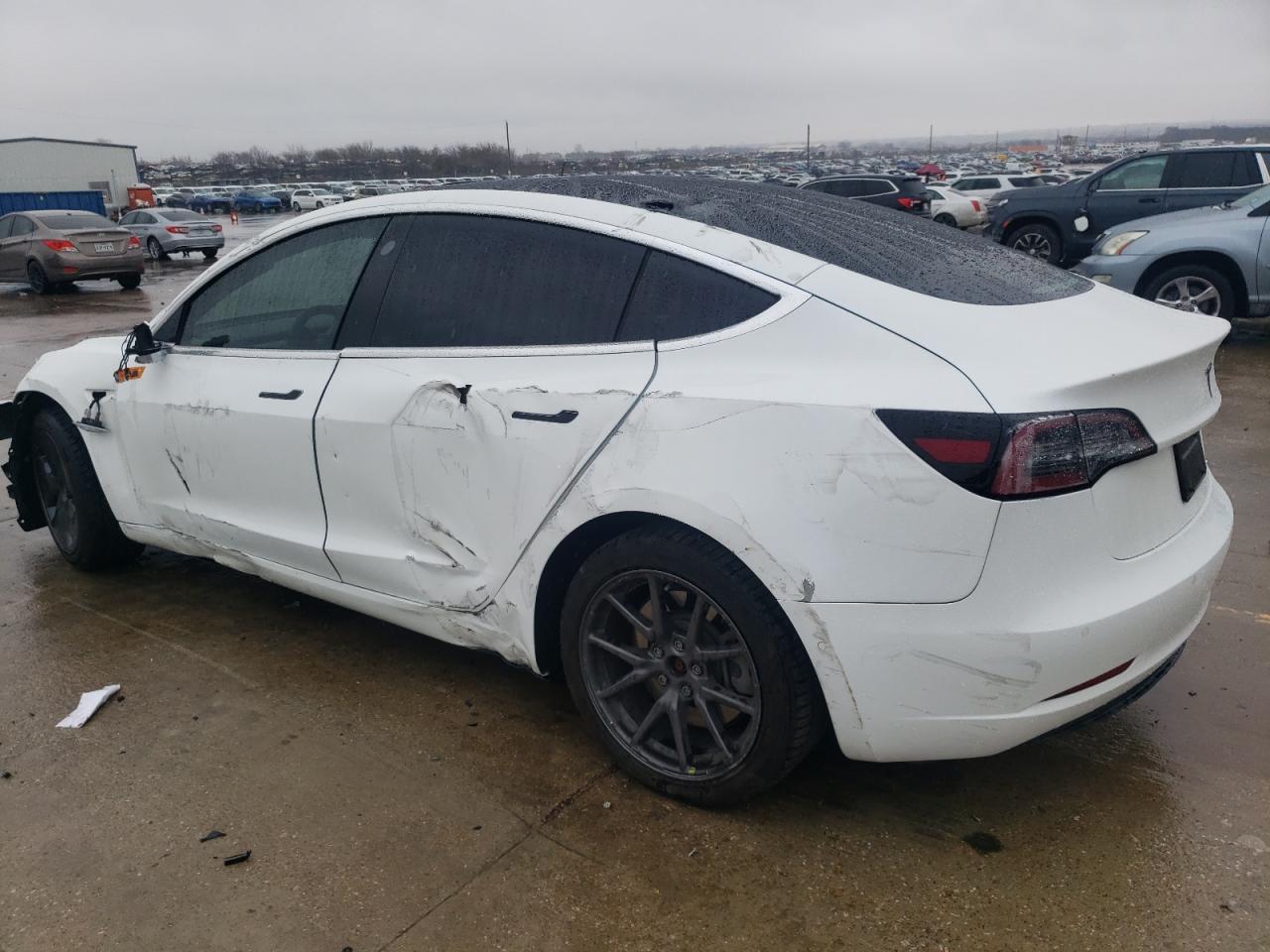 2019 TESLA MODEL 3 - Image 2